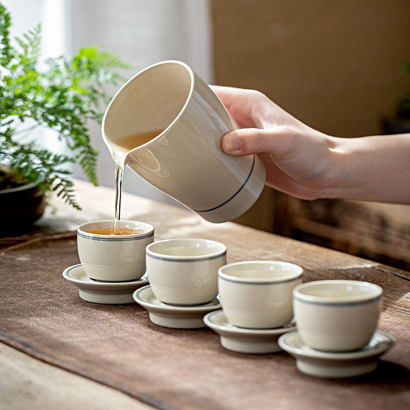 Conjunto de xícara e pires de  - Coffee Tea Mix avaliação e preço